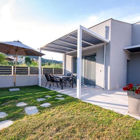 Ag Luxury Villas, Iraklitsa Nea Iraklitsa Eksteriør bilde