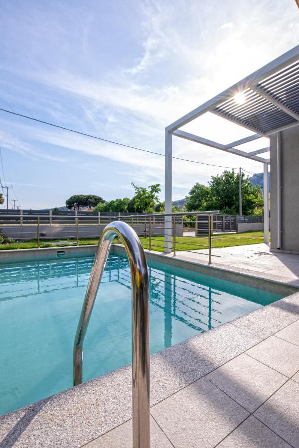 Ag Luxury Villas, Iraklitsa Nea Iraklitsa Eksteriør bilde